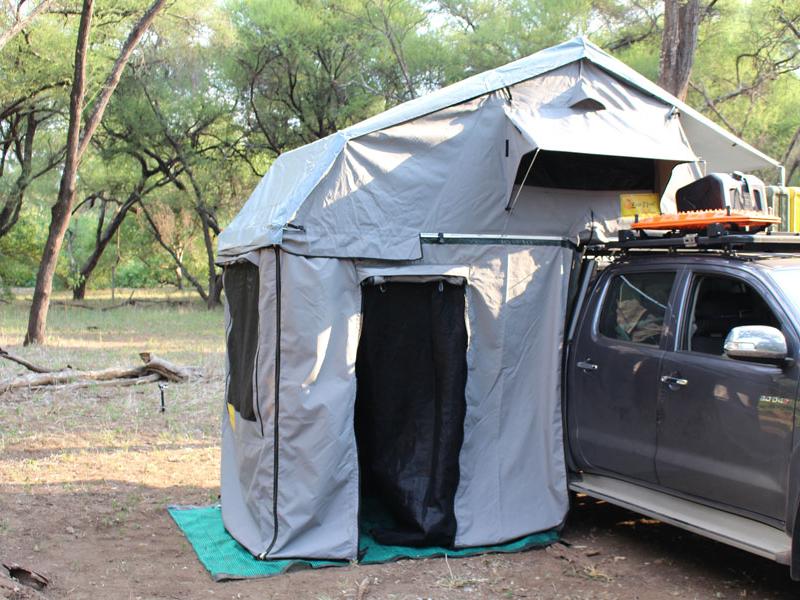 Eezi-Awn T Top Xklusiv RTT