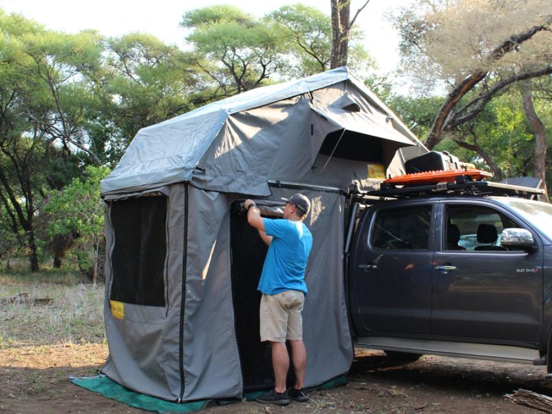 Eezi-Awn T Top Xklusiv RTT