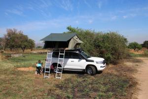 Eezi-Awn Family Roof Tent